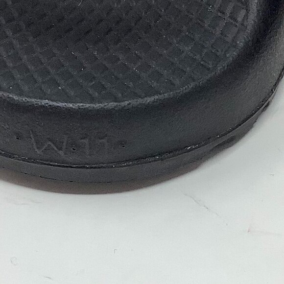 Chaco women's ZX/2 sandals 11 black strappy EUC - Picture 5 of 6